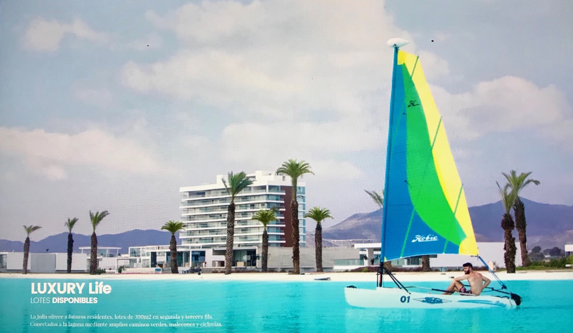 Terreno Exclusivo en Esquina con Vista al Mar en Asia