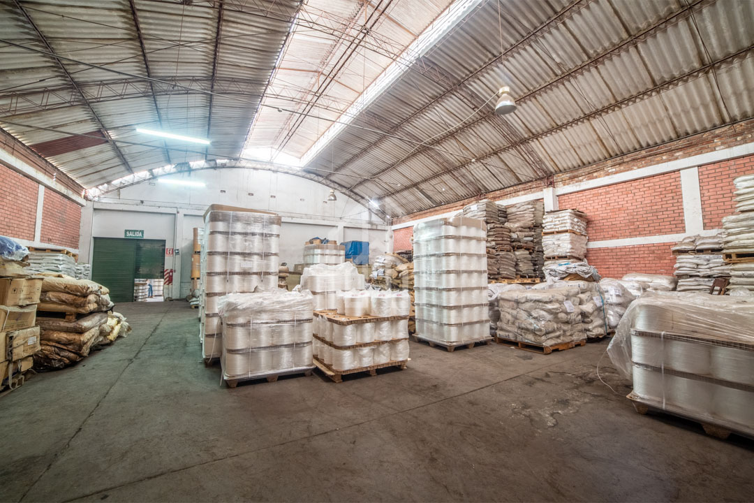 Local Industrial en Venta en Ate (15)