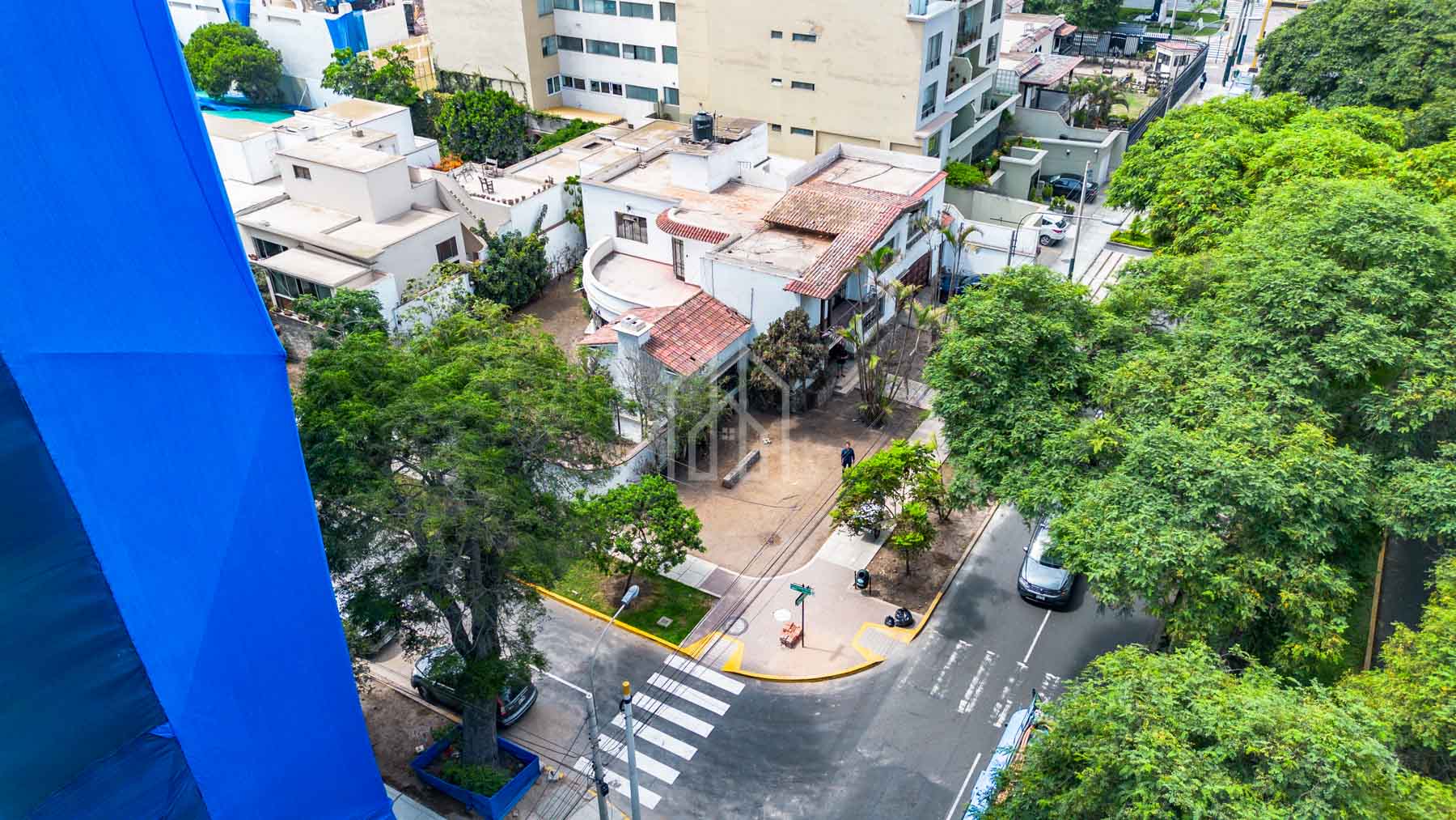 Casa como terreno en venta san isidro av salaverry-41