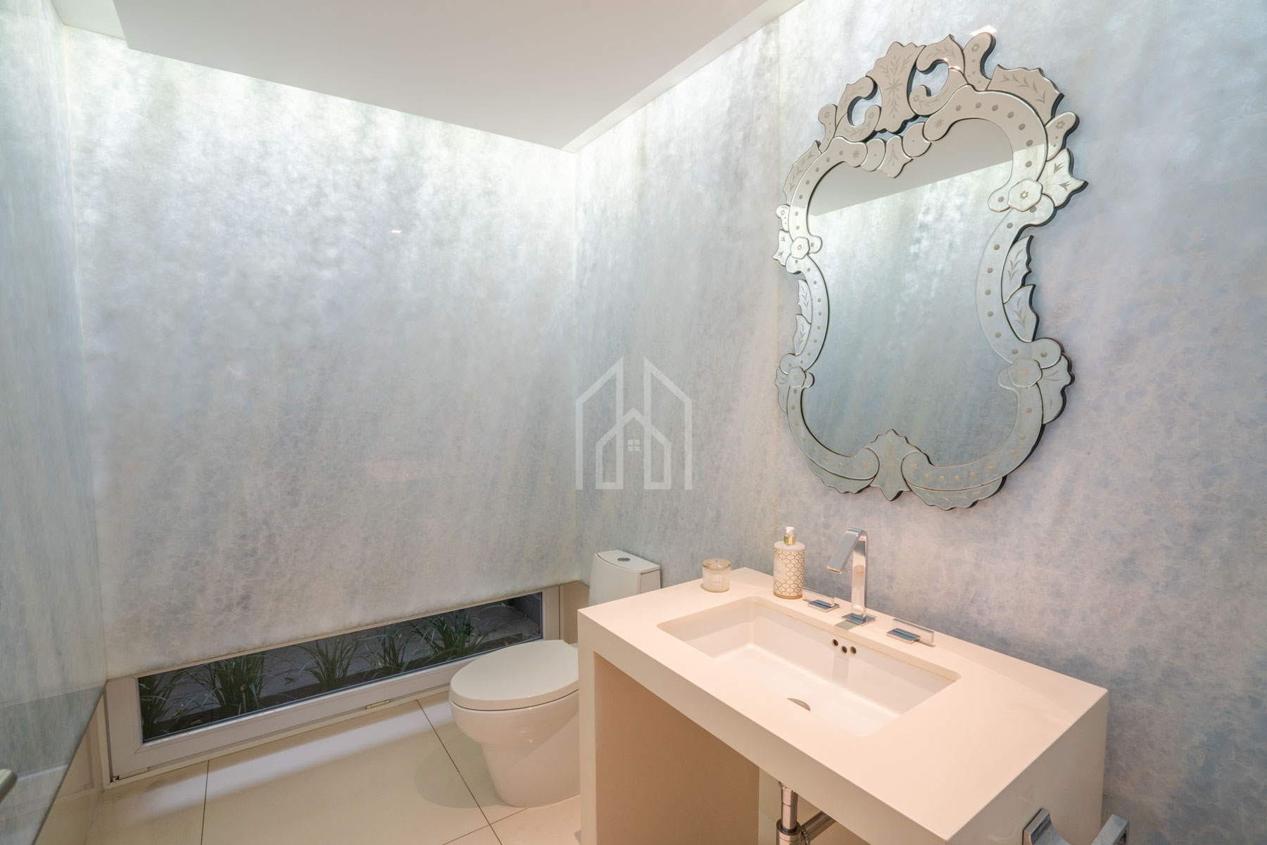 casa en venta la planicie cava piscina y mas-14