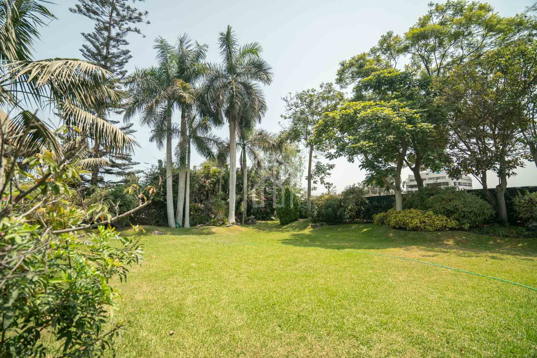 Casa en venta casuarinas piscina-15