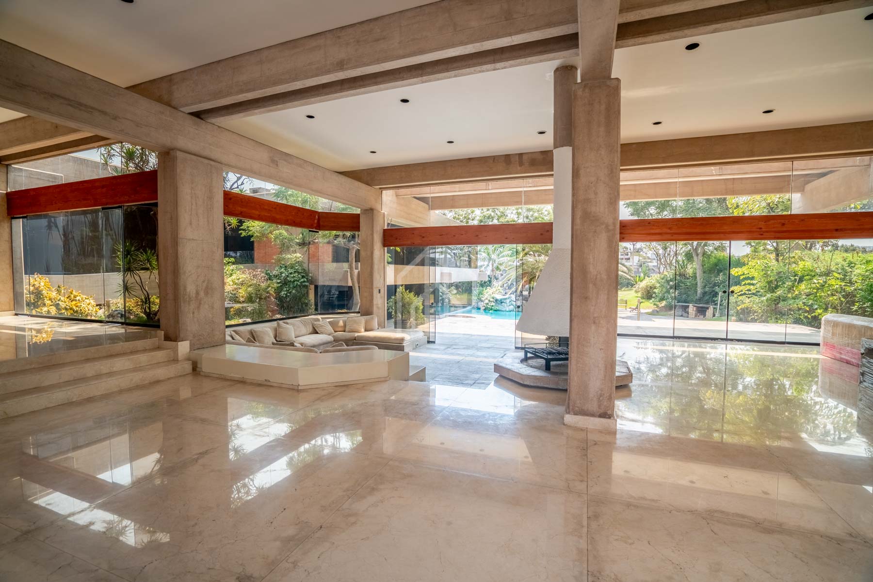 Casa en venta casuarinas piscina-20