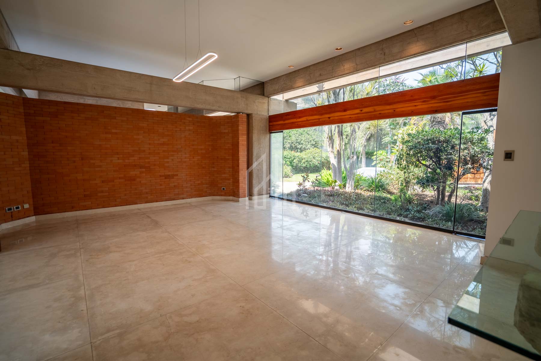 Casa en venta casuarinas piscina-24