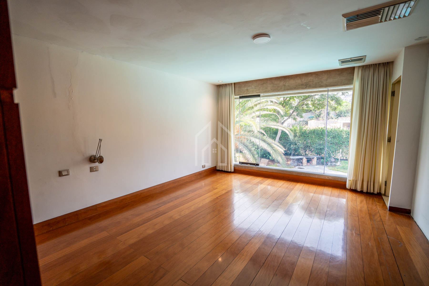 Casa en venta casuarinas piscina-38