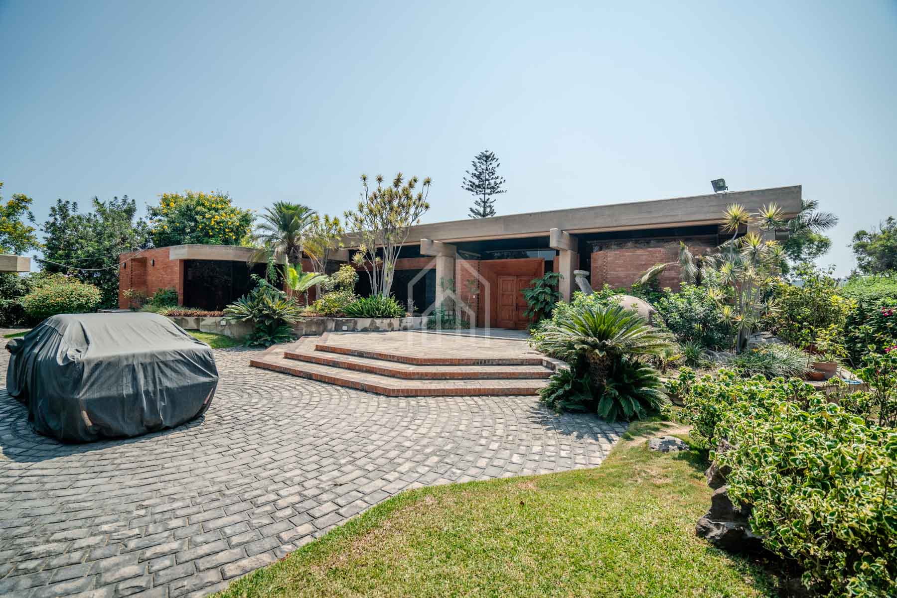 Casa en venta casuarinas piscina-4