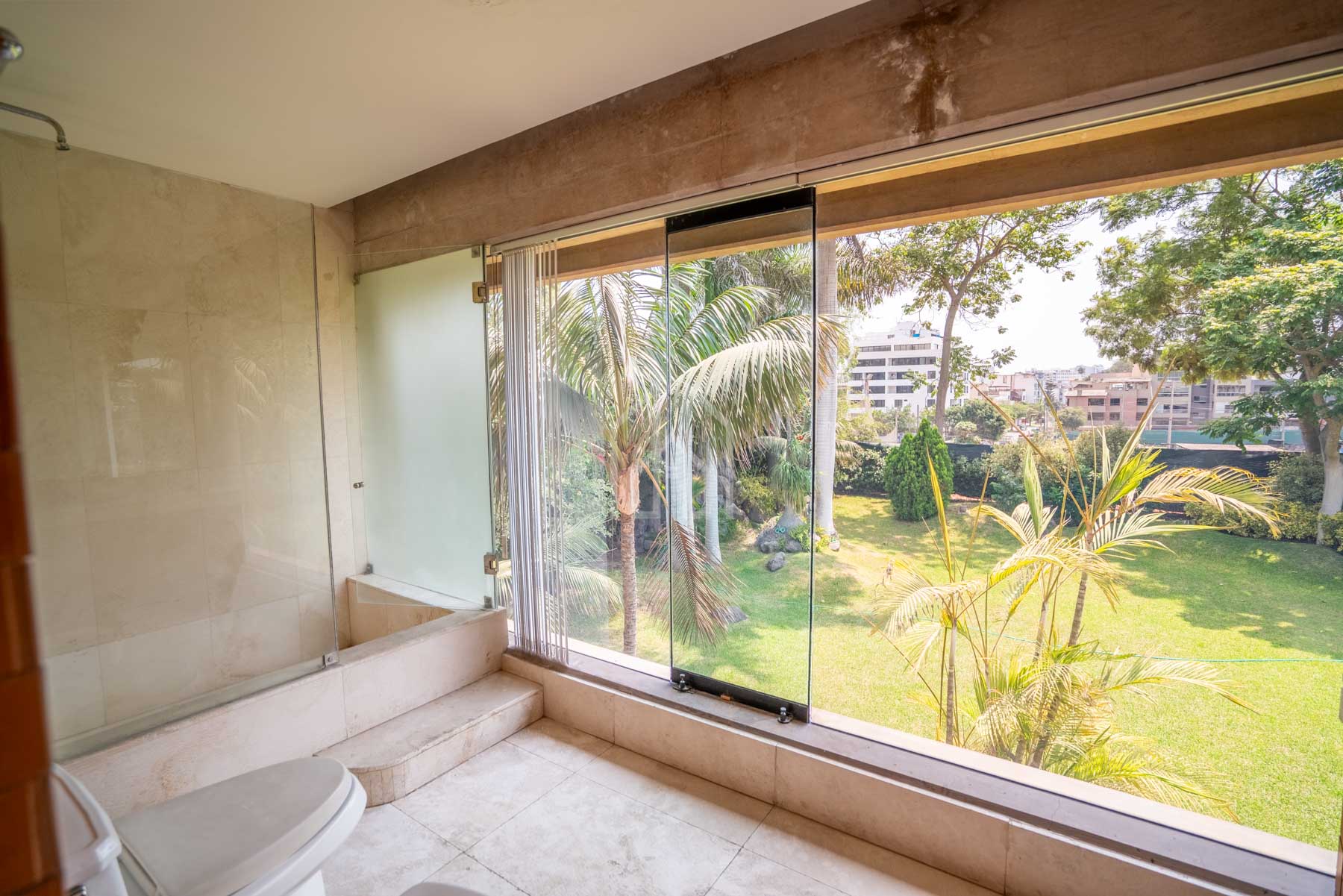 Casa en venta casuarinas piscina-42