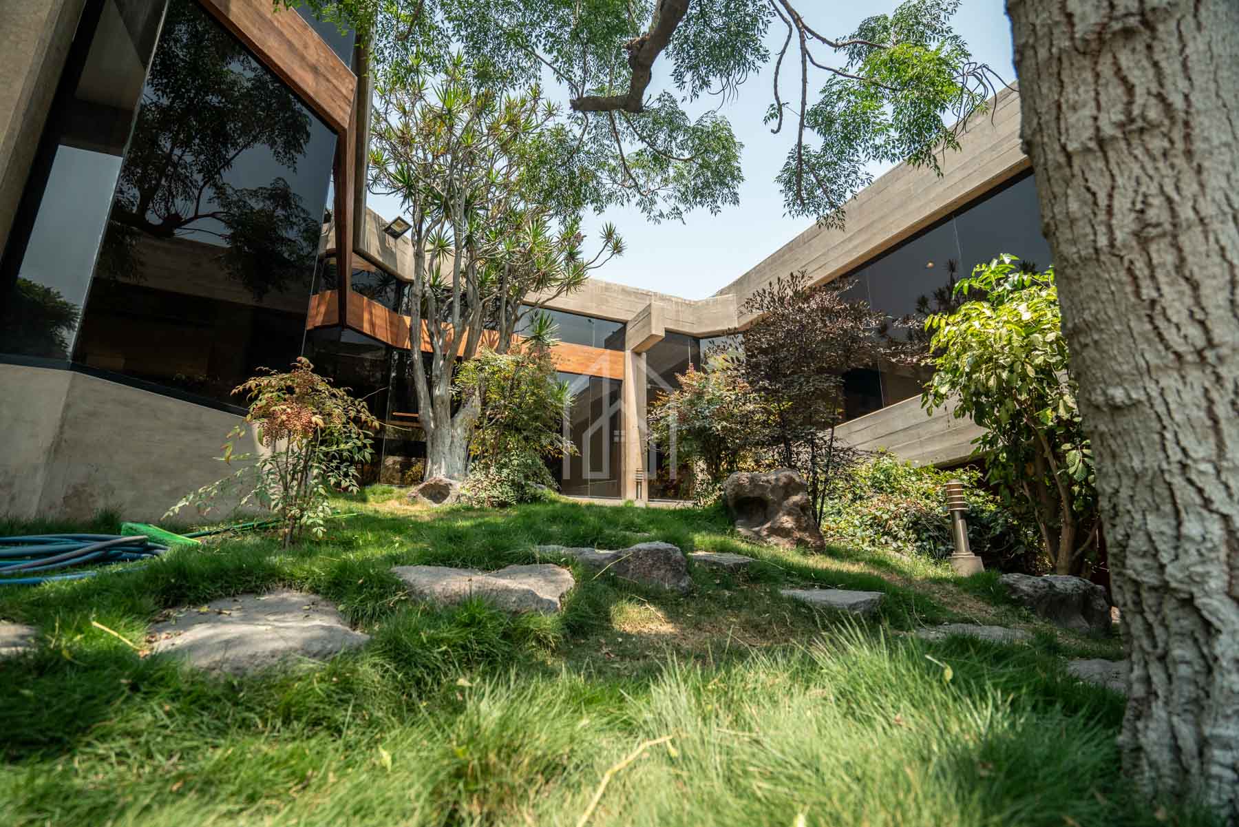 Casa en venta casuarinas piscina-6