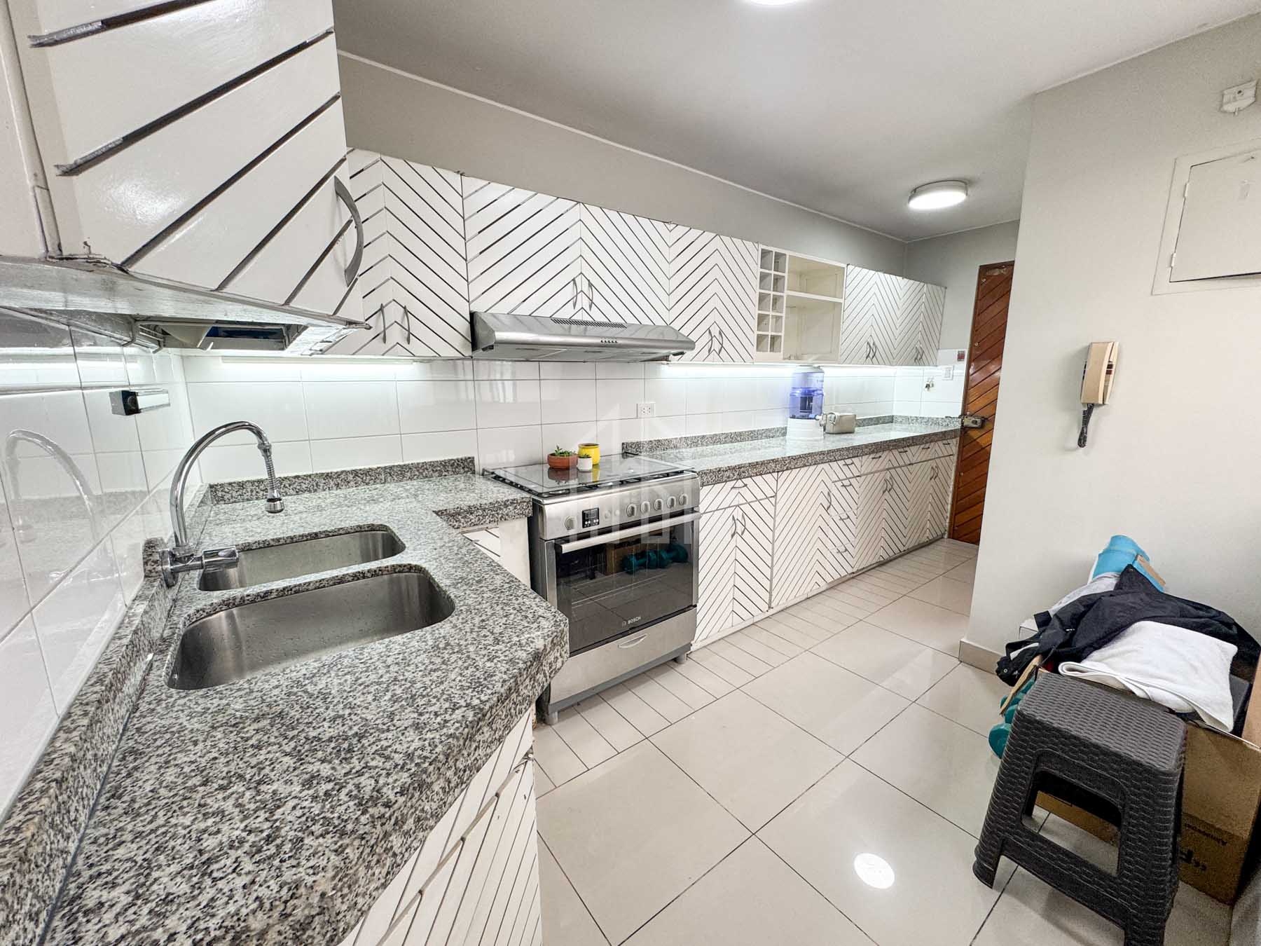 departamento en venta surco gardenias oportunidad-7