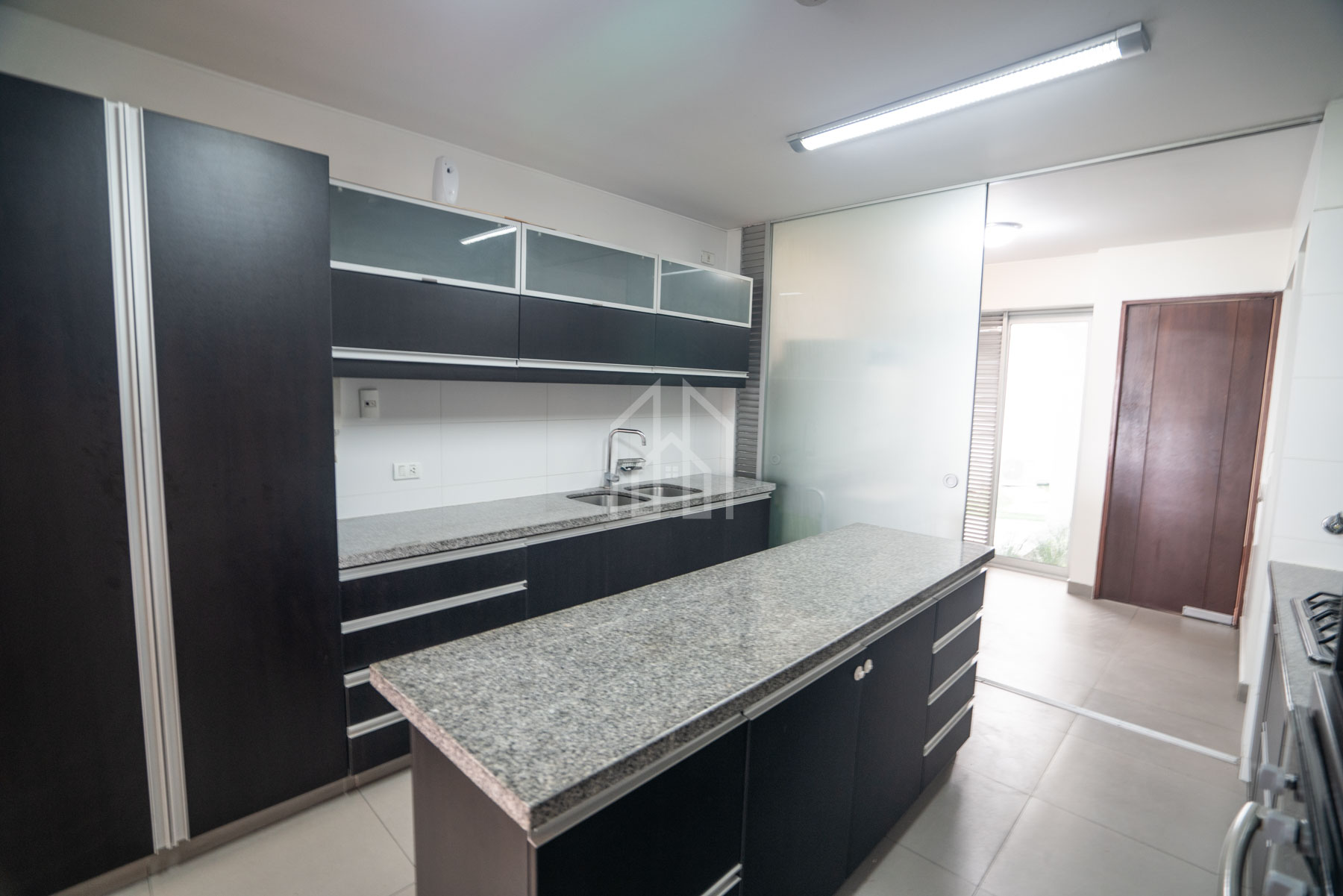 departamento en venta surco golf los incas-25