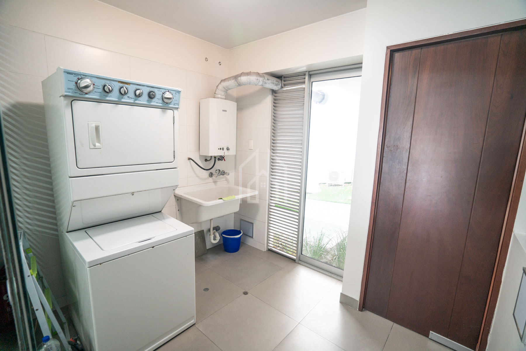 departamento en venta surco golf los incas-26