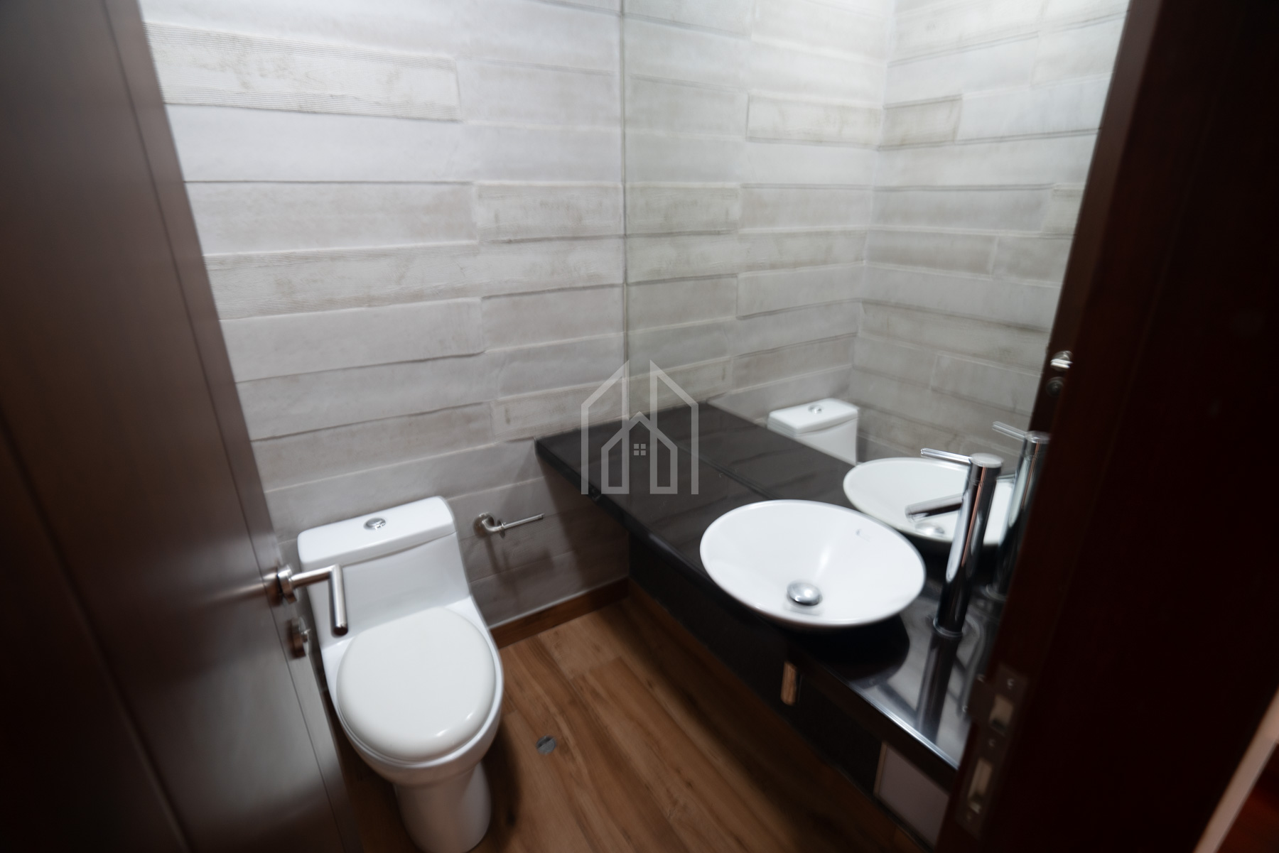 departamento en venta surco golf los incas-8