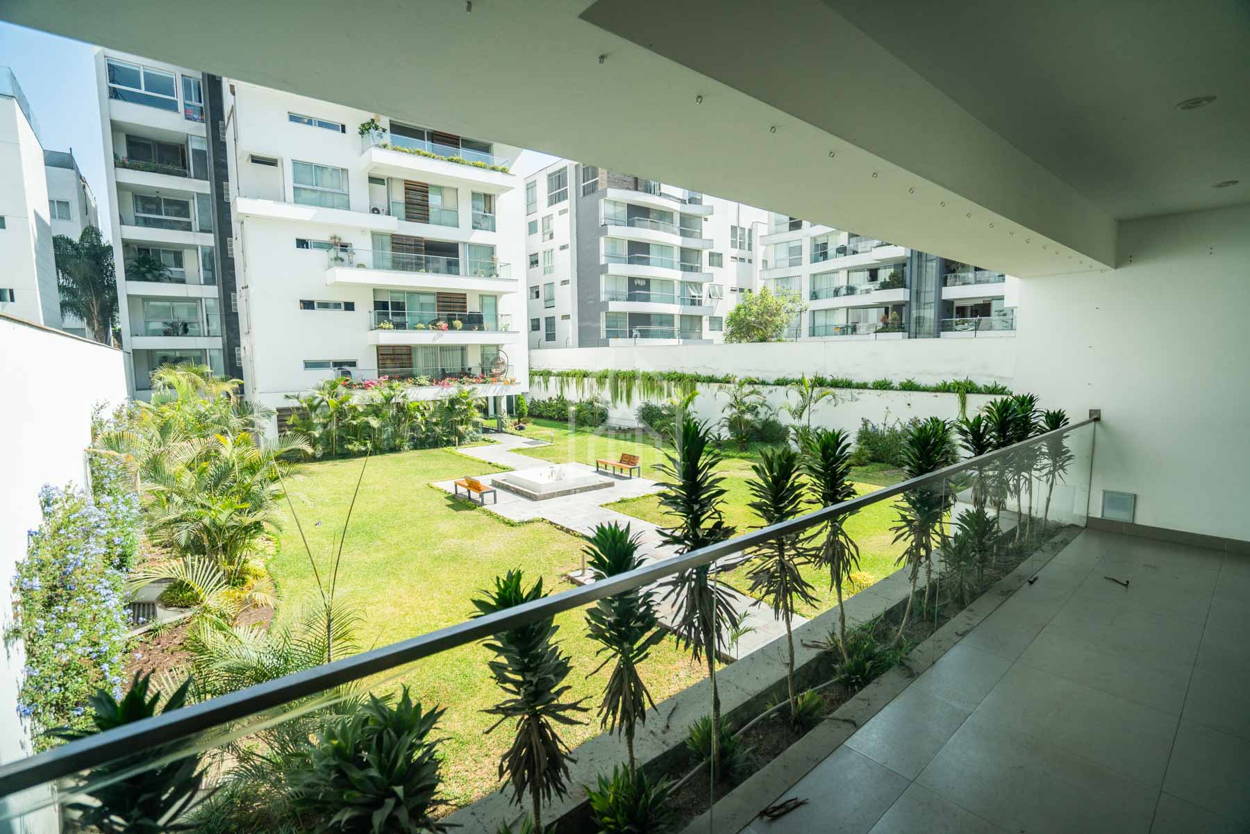 departamento en venta surco golf los incas-9