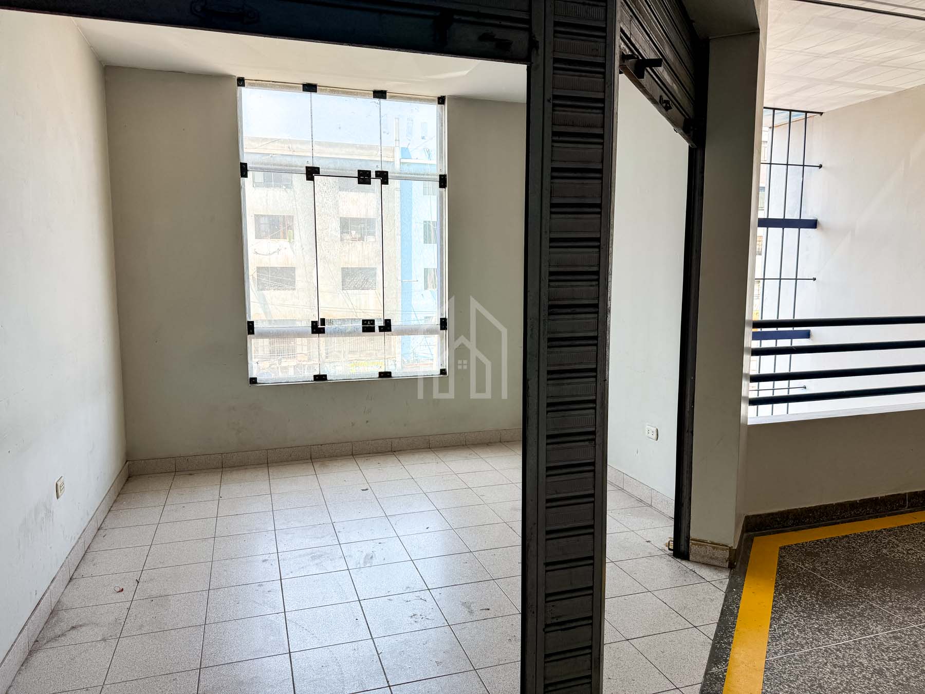 galeria gamarra en venta tiendas-12