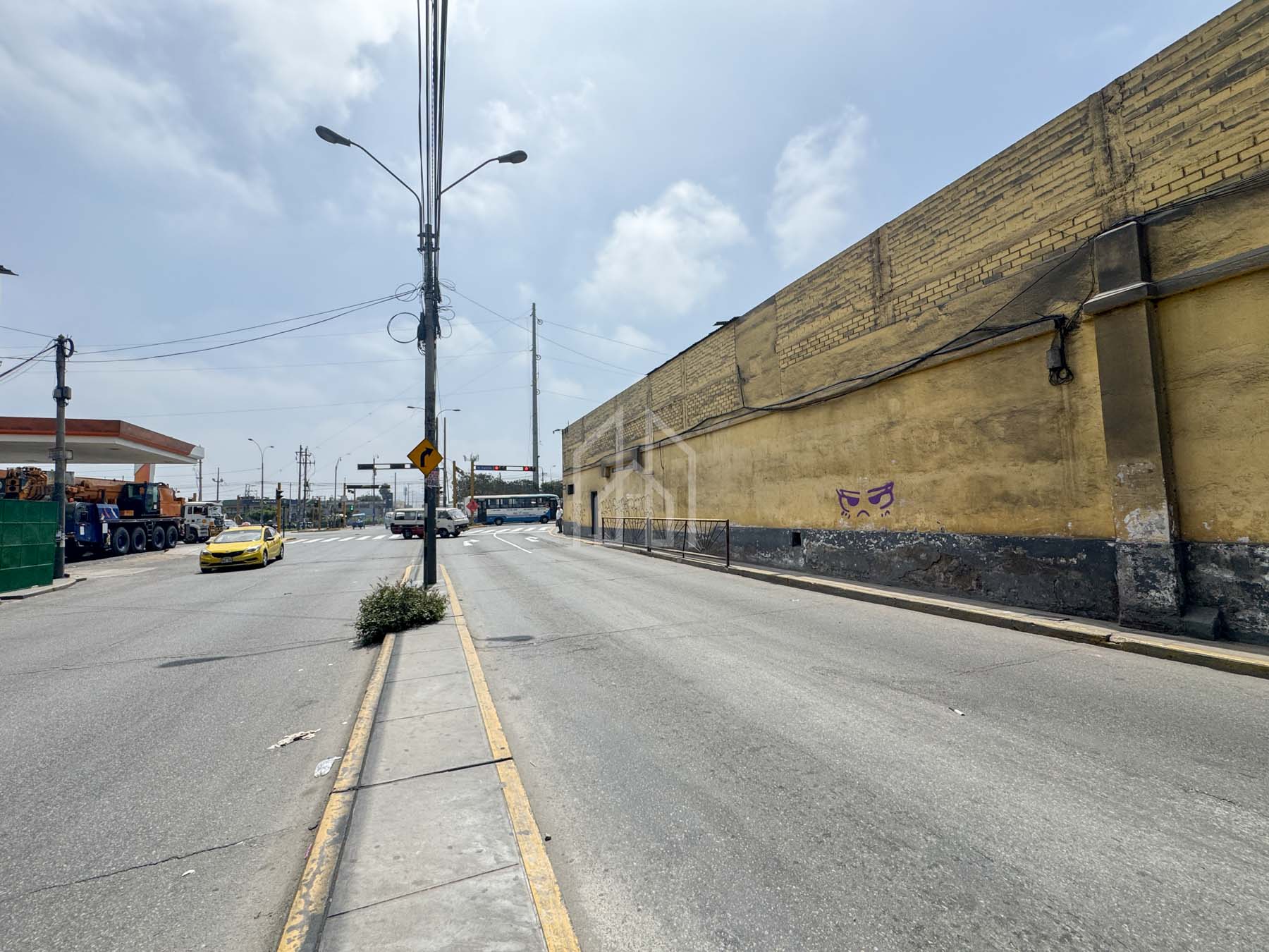 local industrial comercial en venta avenida argentina-11