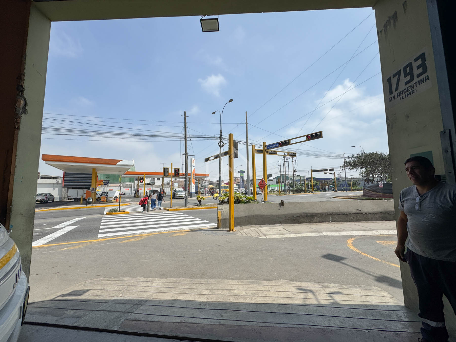 local industrial comercial en venta avenida argentina-17
