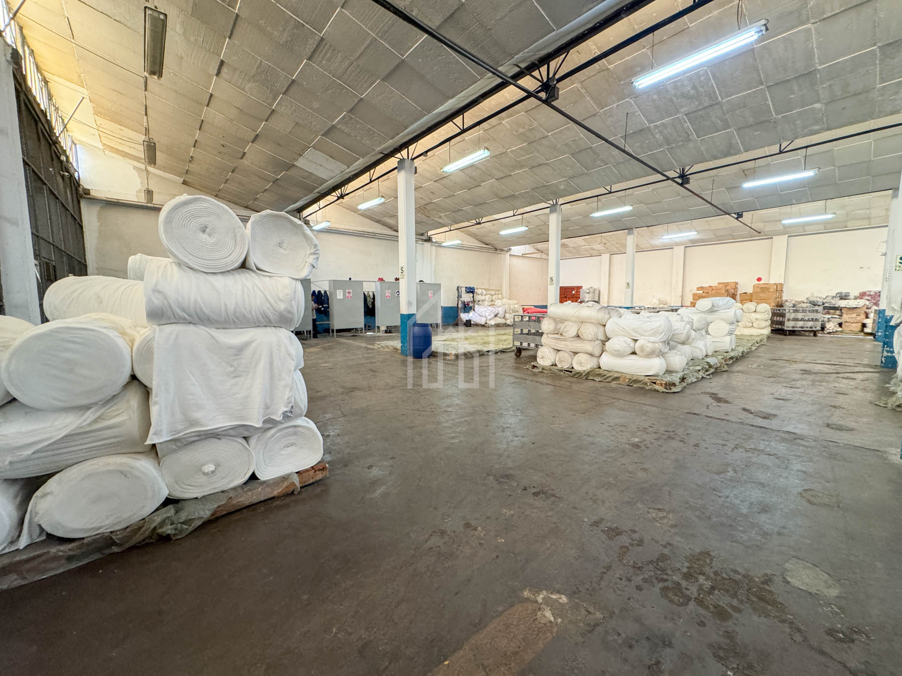 local industrial comercial en venta avenida argentina-31