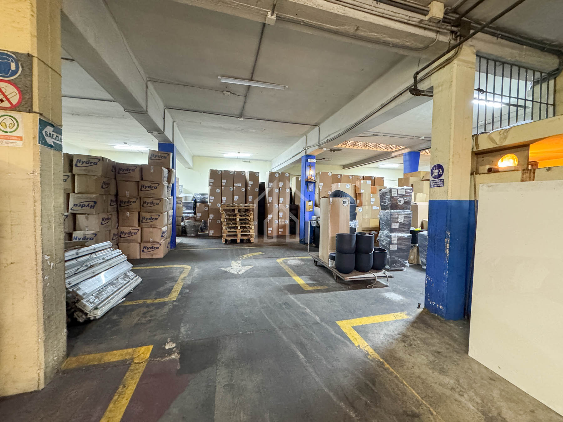 local industrial comercial en venta avenida argentina-33