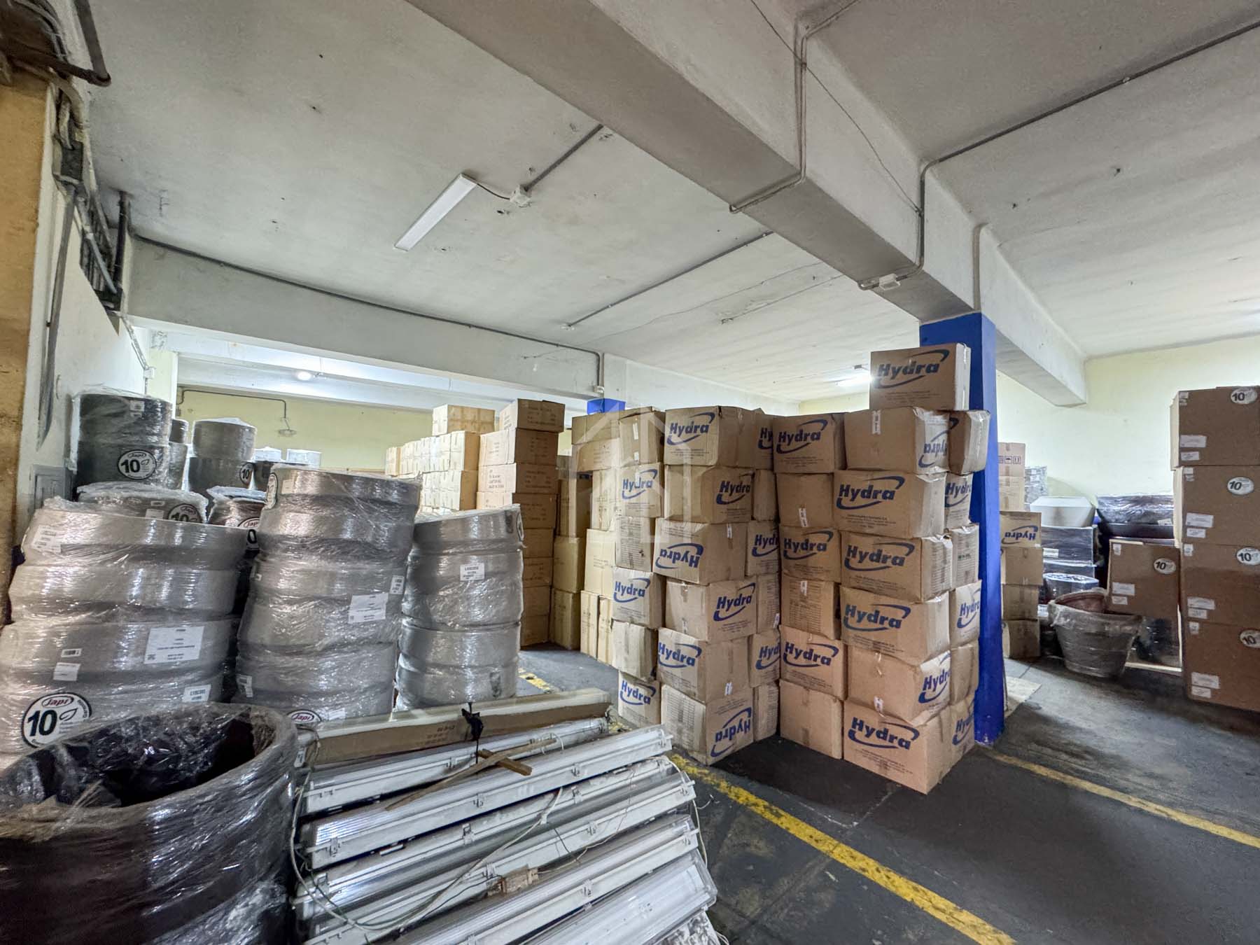 local industrial comercial en venta avenida argentina-34