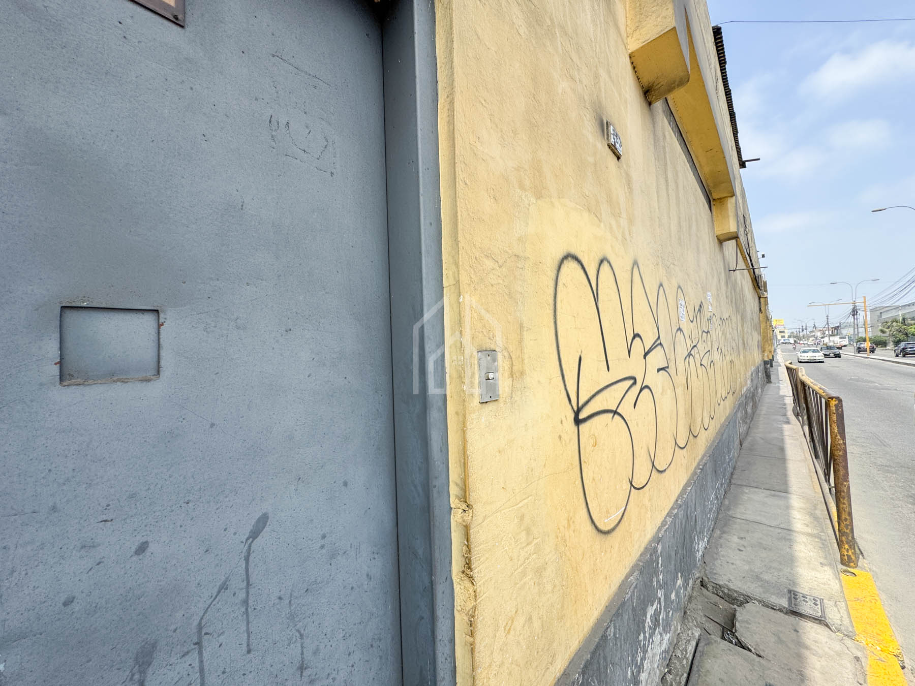 local industrial comercial en venta avenida argentina-9