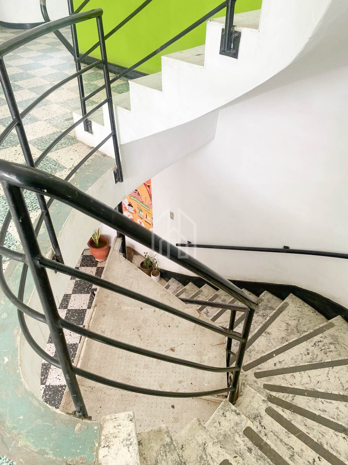 Edificio Clinica en venta piura-11