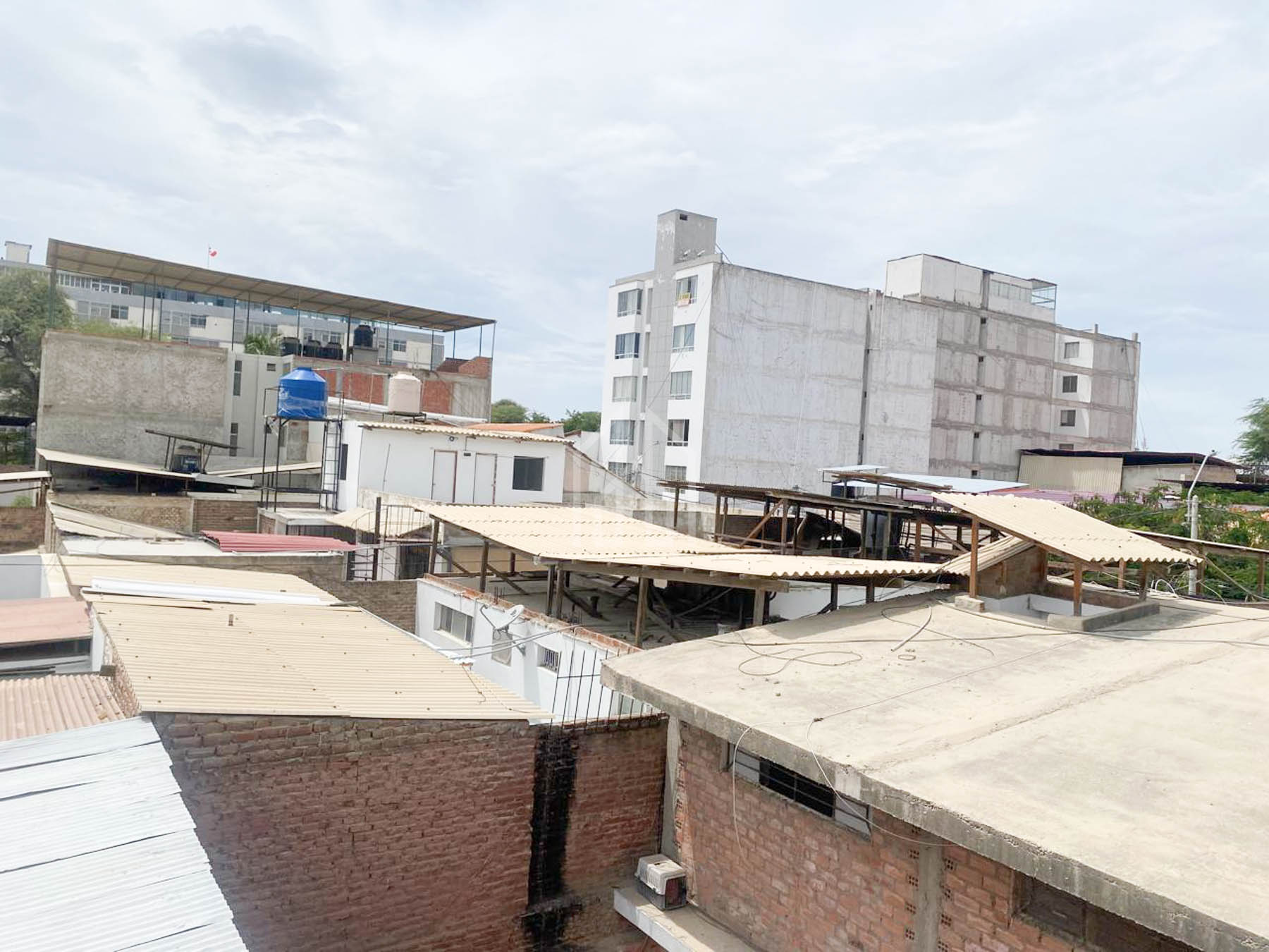 Edificio Clinica en venta piura-14