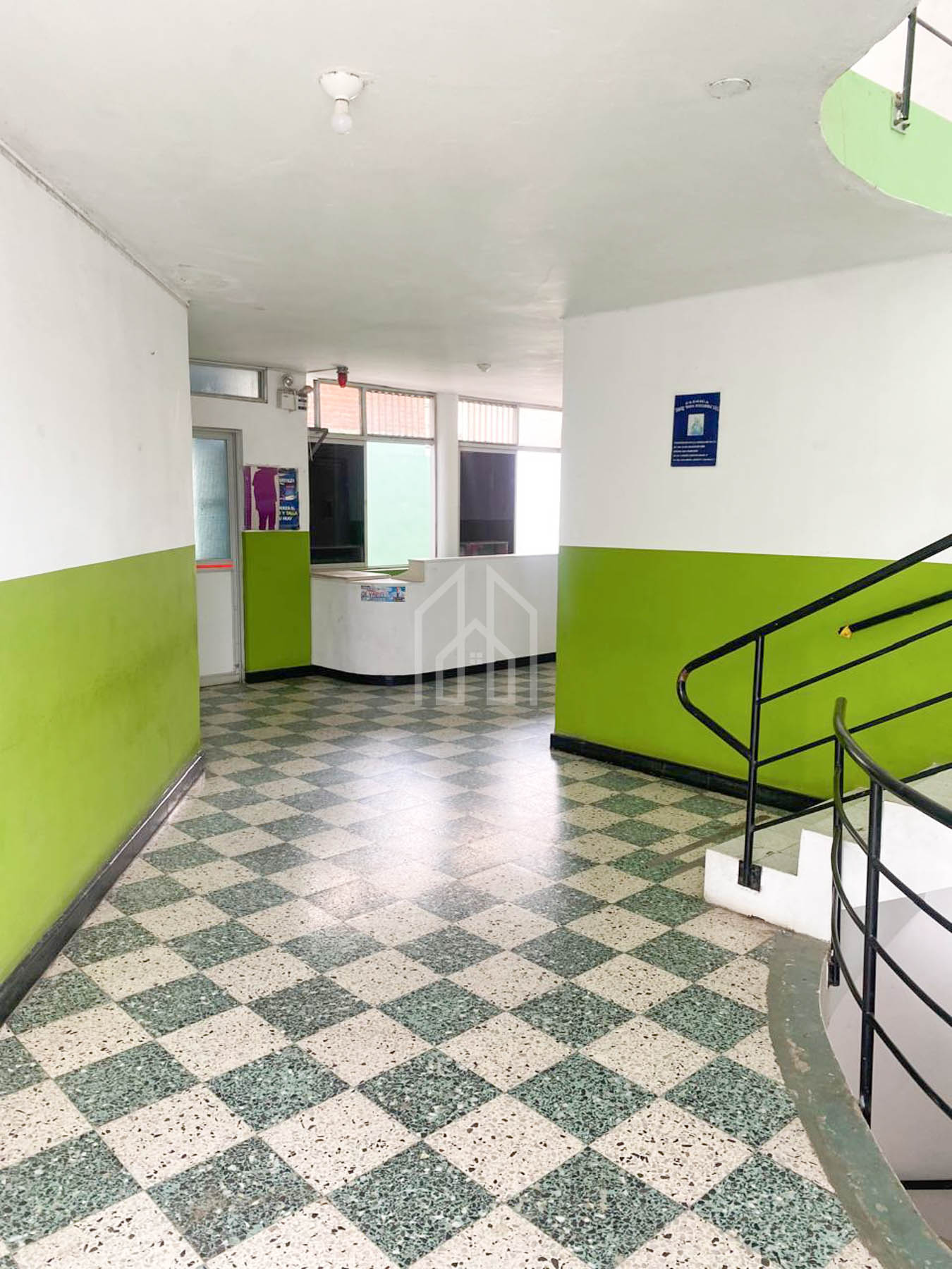 Edificio Clinica en venta piura-21