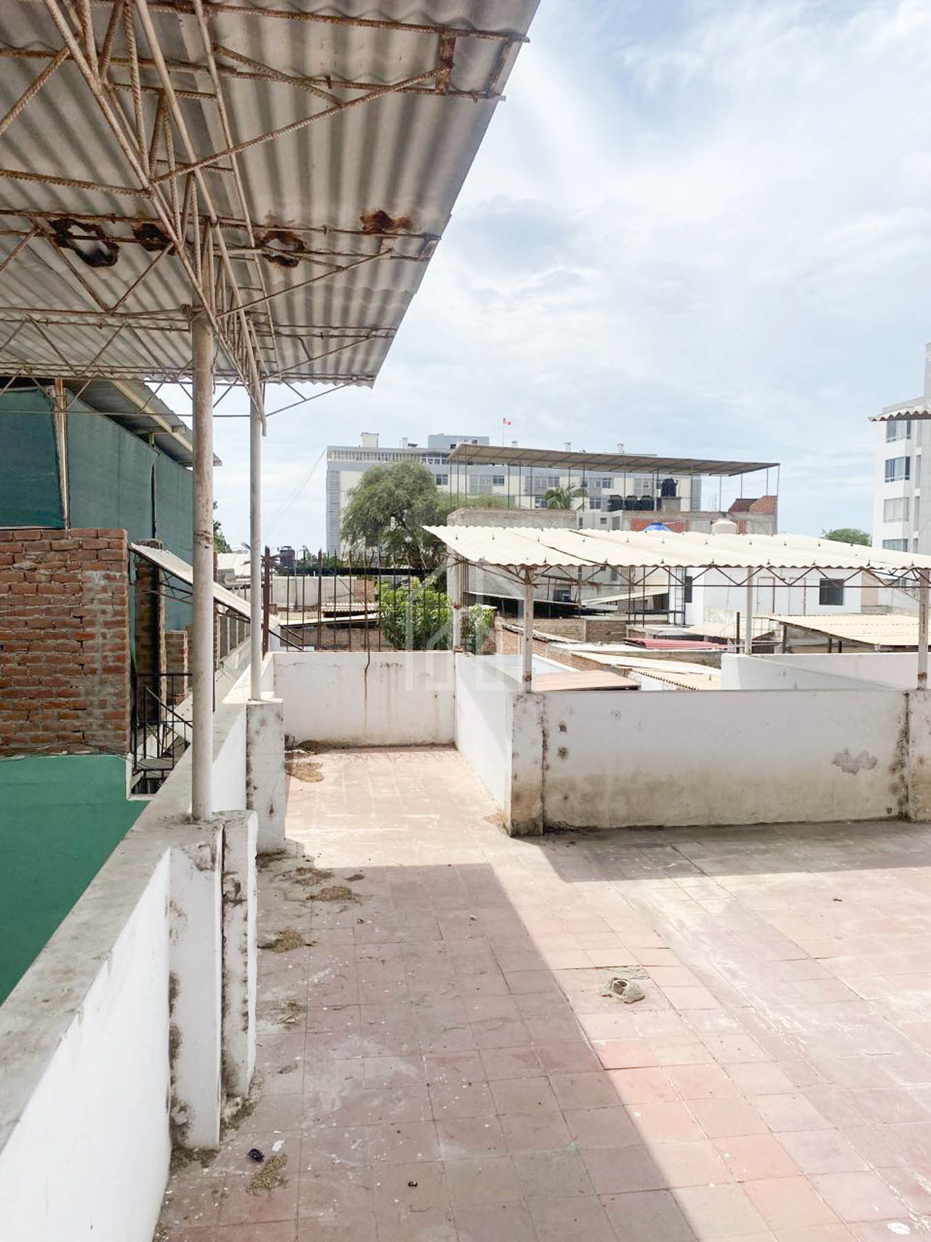 Edificio Clinica en venta piura-27