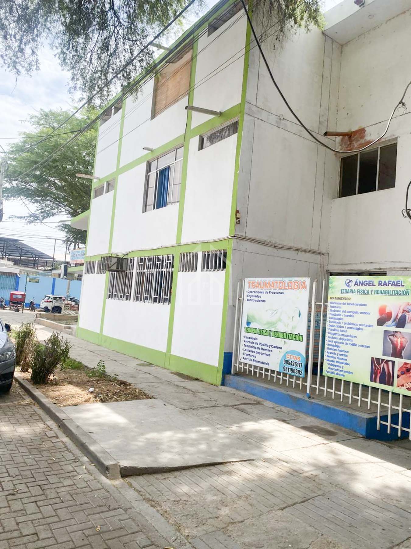 Edificio Clinica en venta piura-7