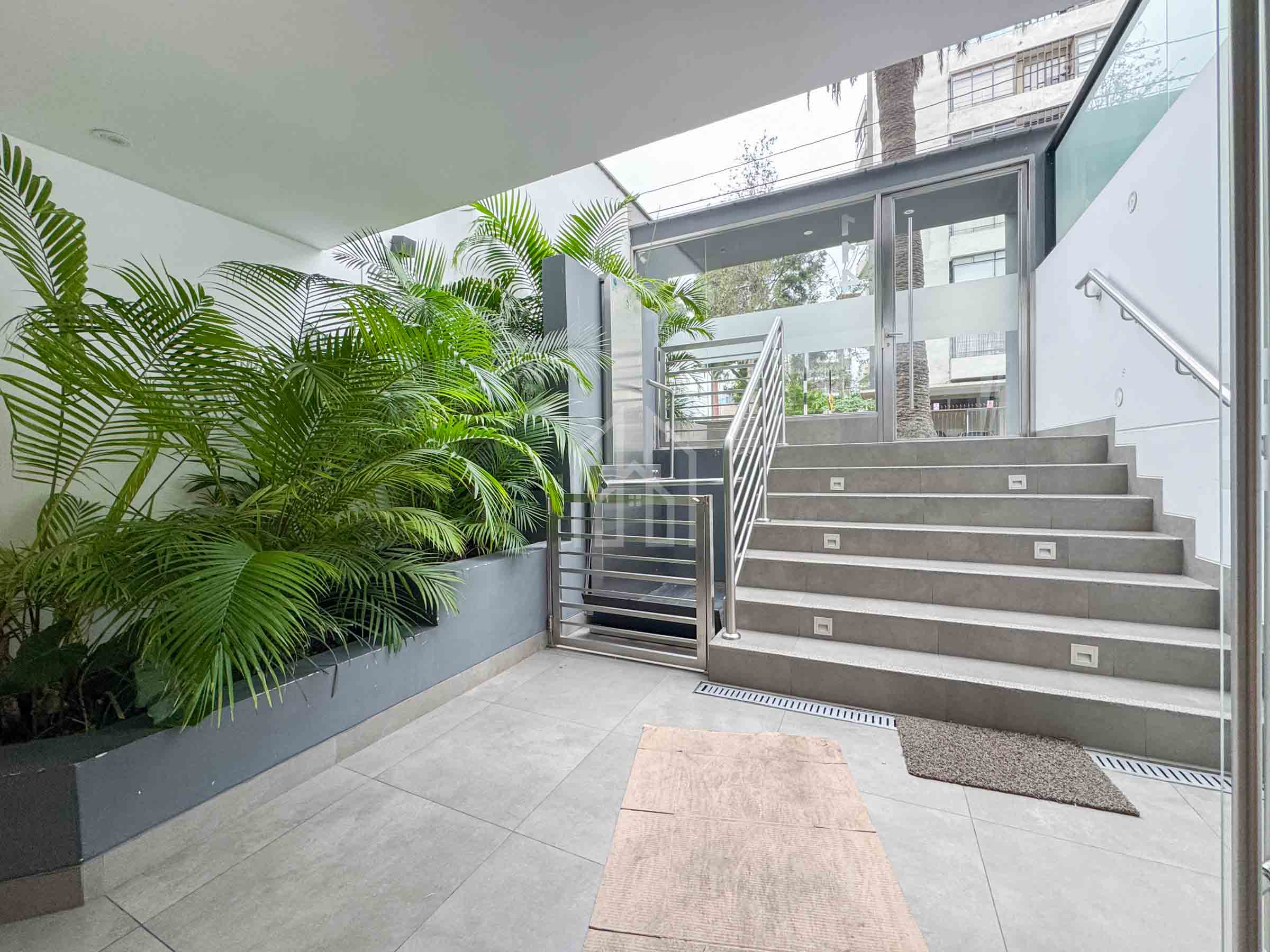 Departamento en venta san isidro hernandez-25