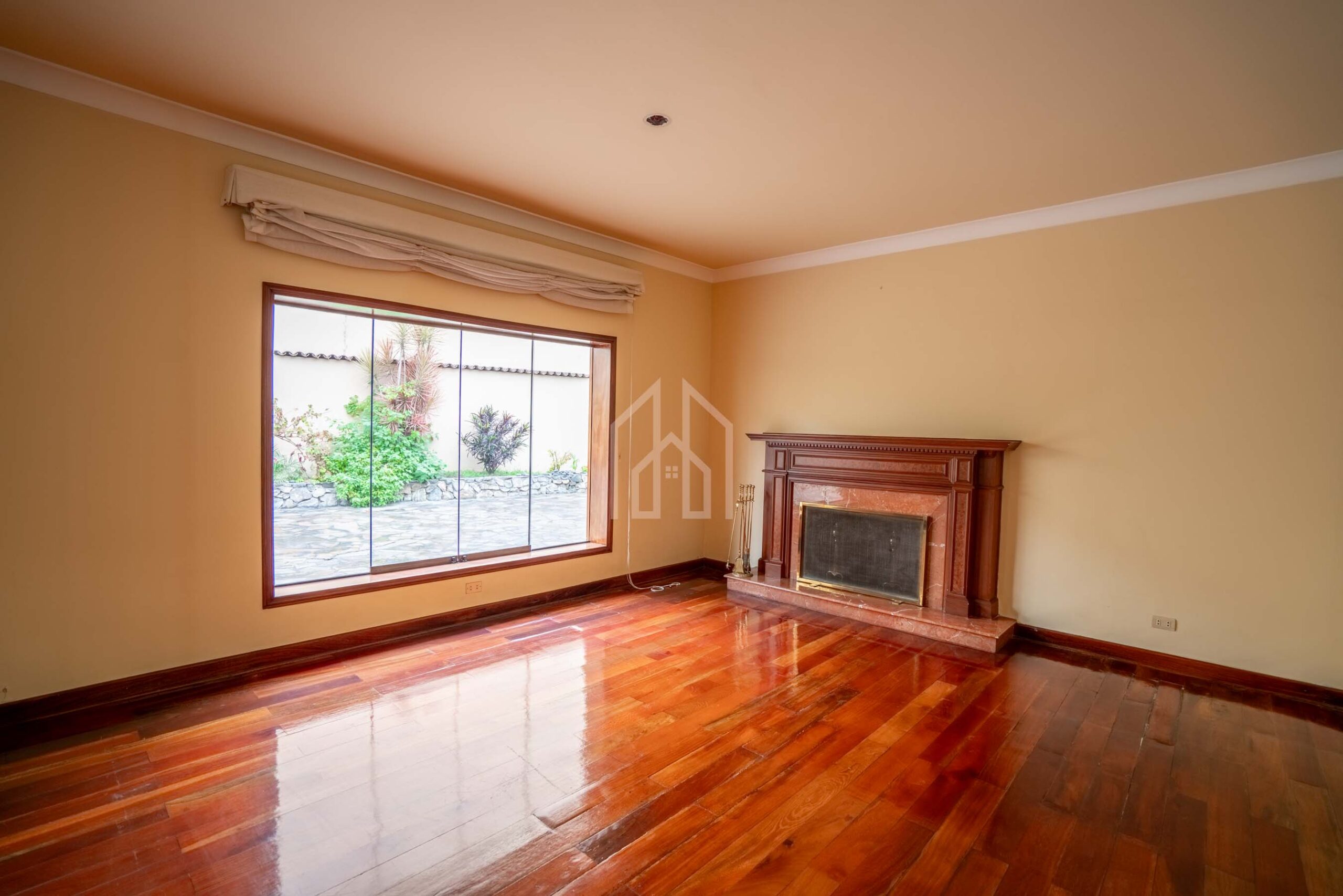 casa en venta condominio britanico surco-12