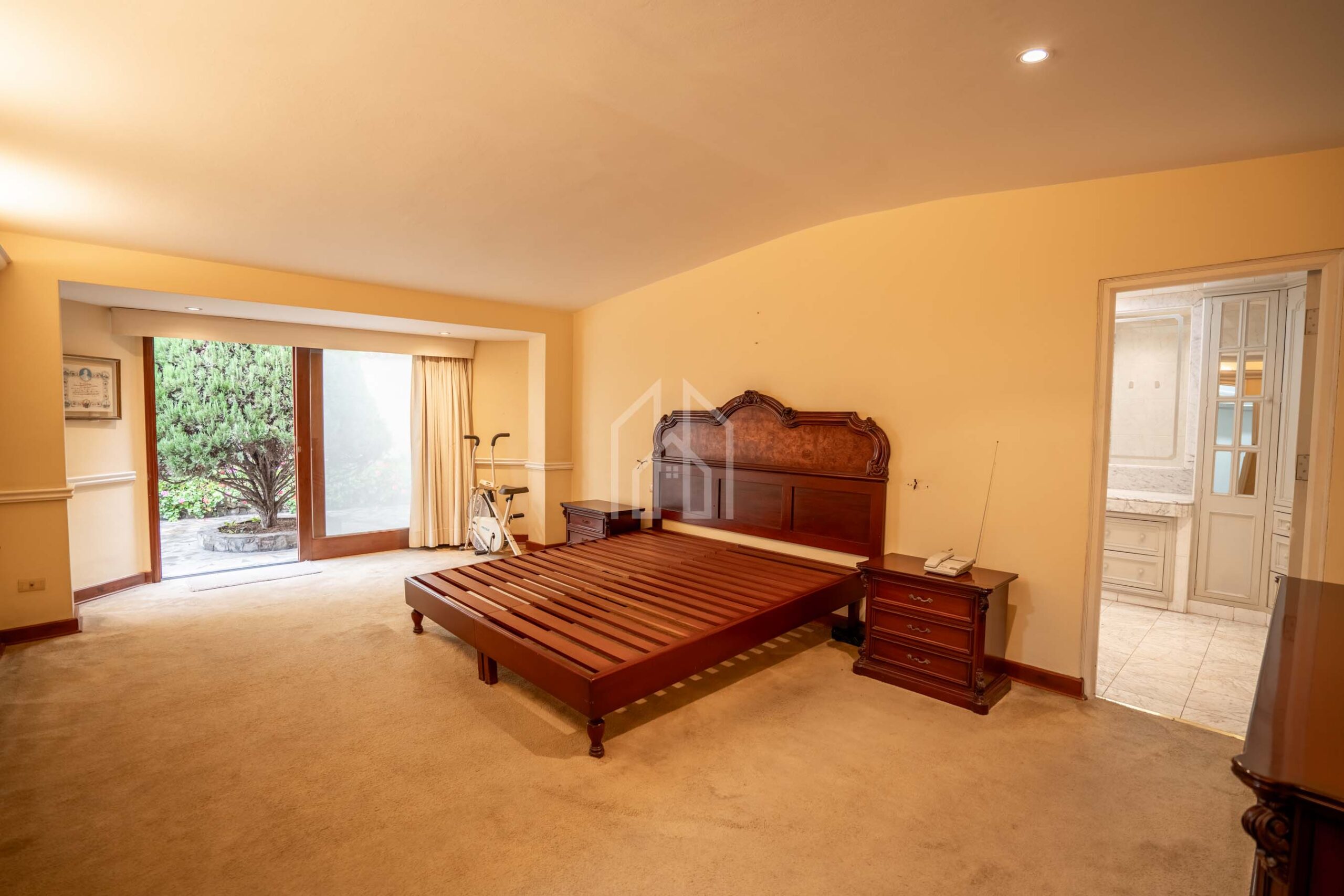 casa en venta condominio britanico surco-25