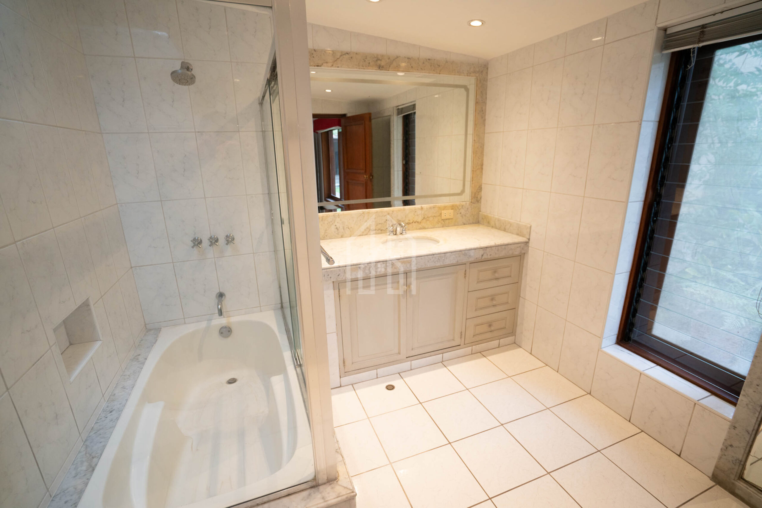 casa en venta condominio britanico surco-31