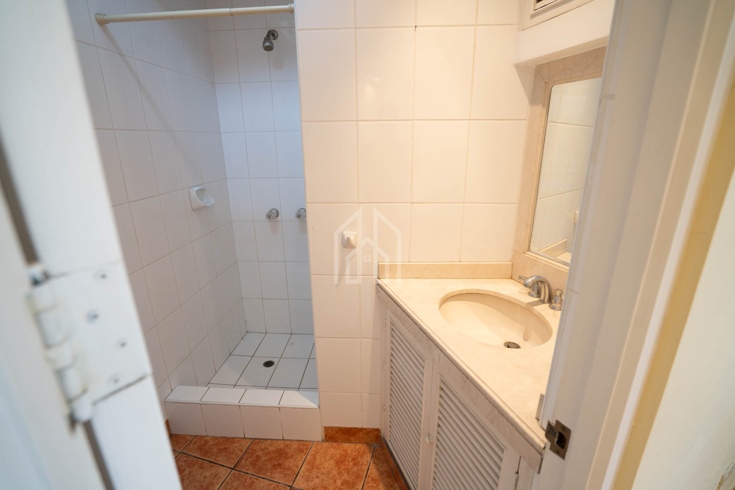 casa en venta condominio britanico surco-43