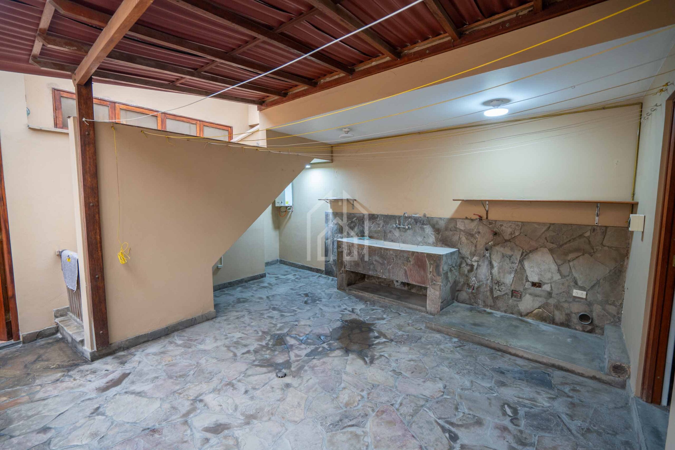 casa en venta condominio britanico surco-47