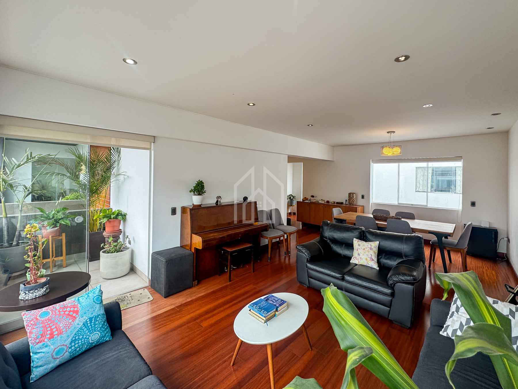 Departamento en venta Chacarilla Bello Hor-3