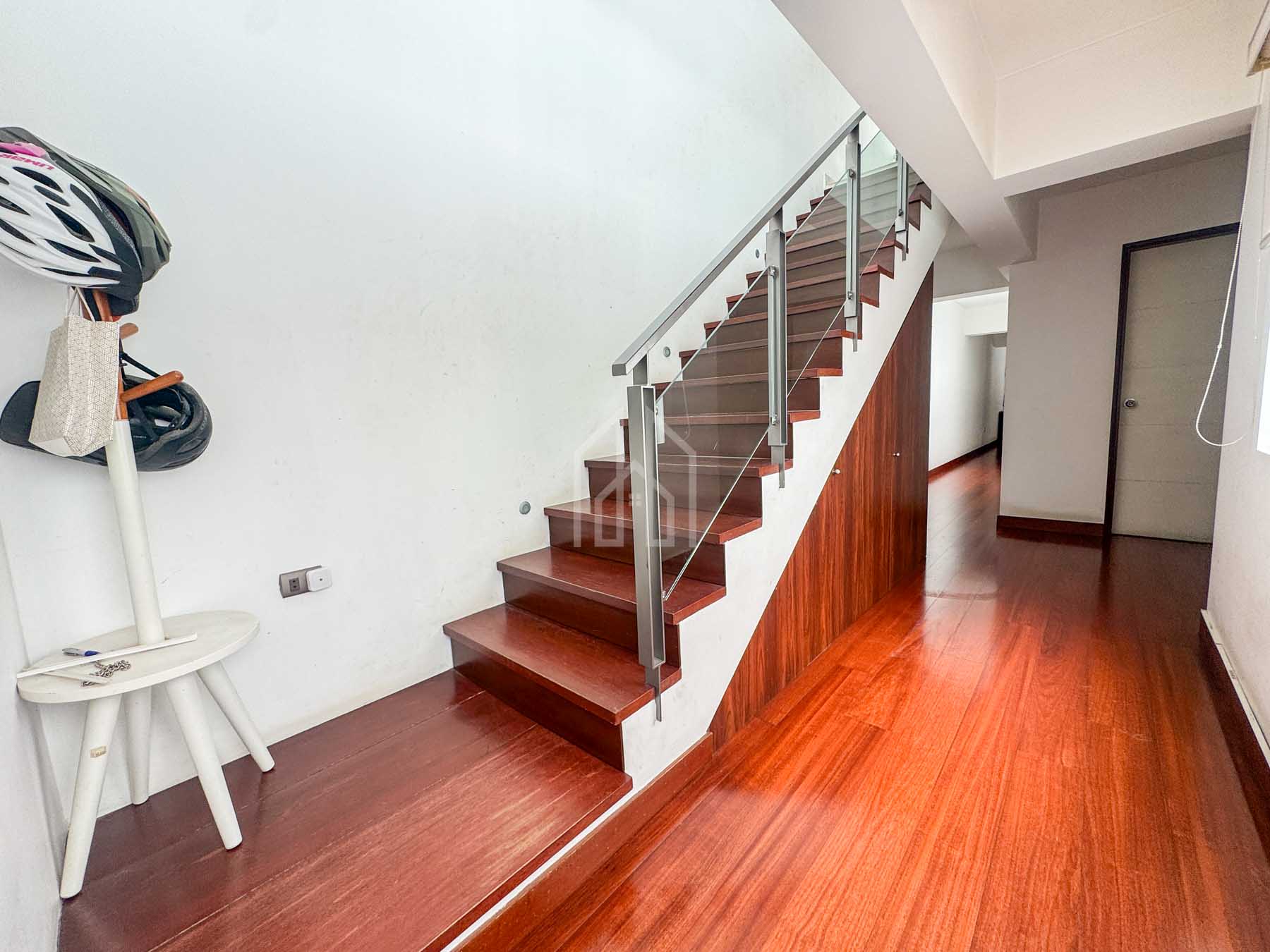 Departamento en venta Chacarilla Bello Hor-8