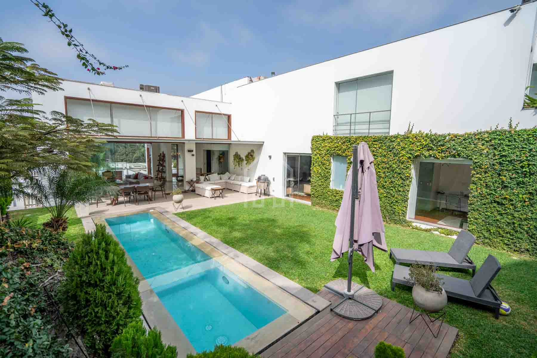 casa en venta la planicie condominio-18