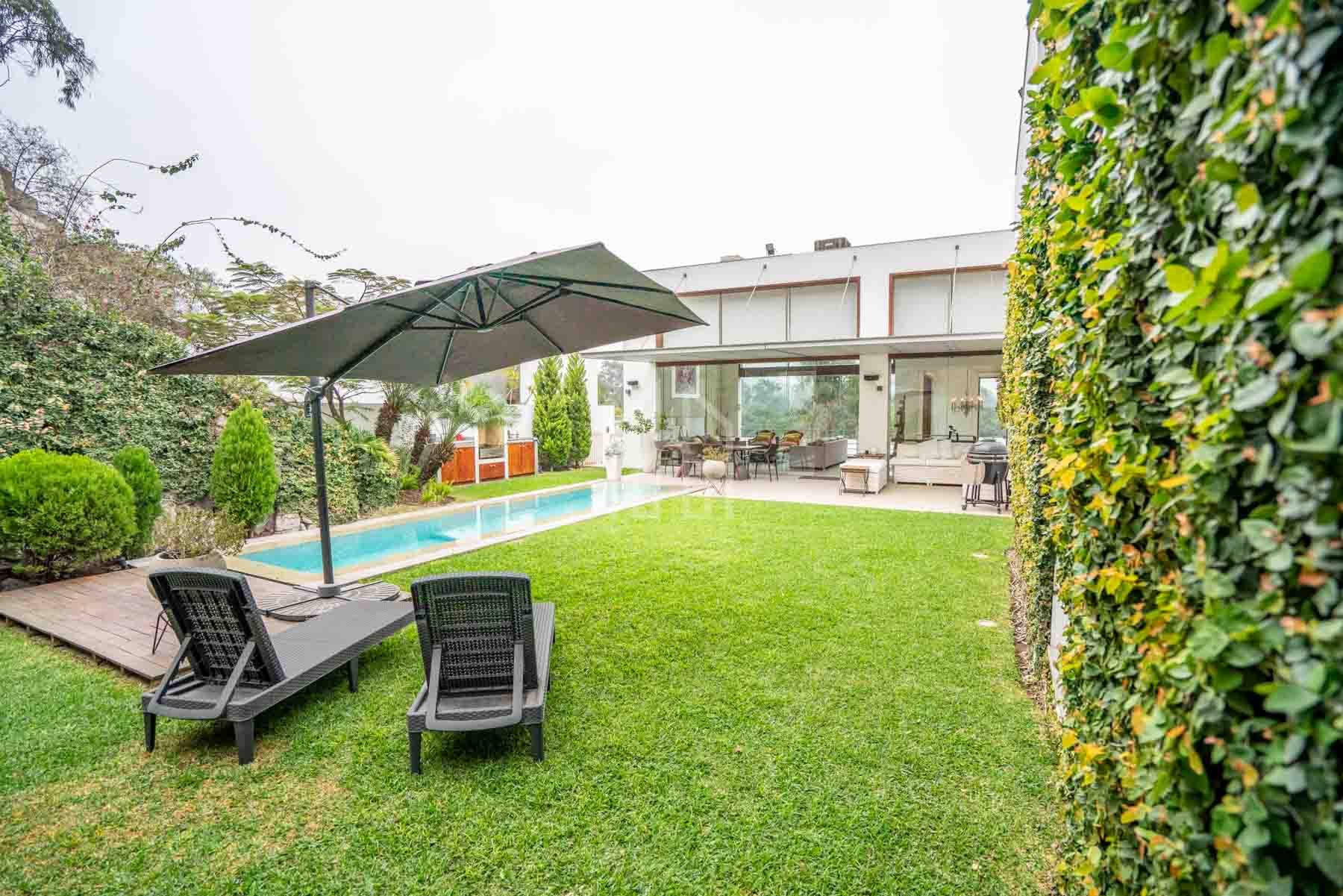 casa en venta la planicie condominio-21