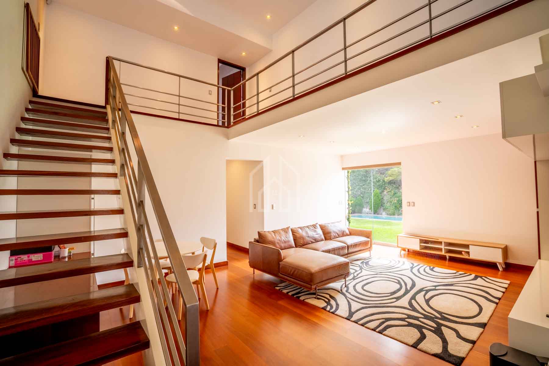 casa en venta la planicie condominio-36