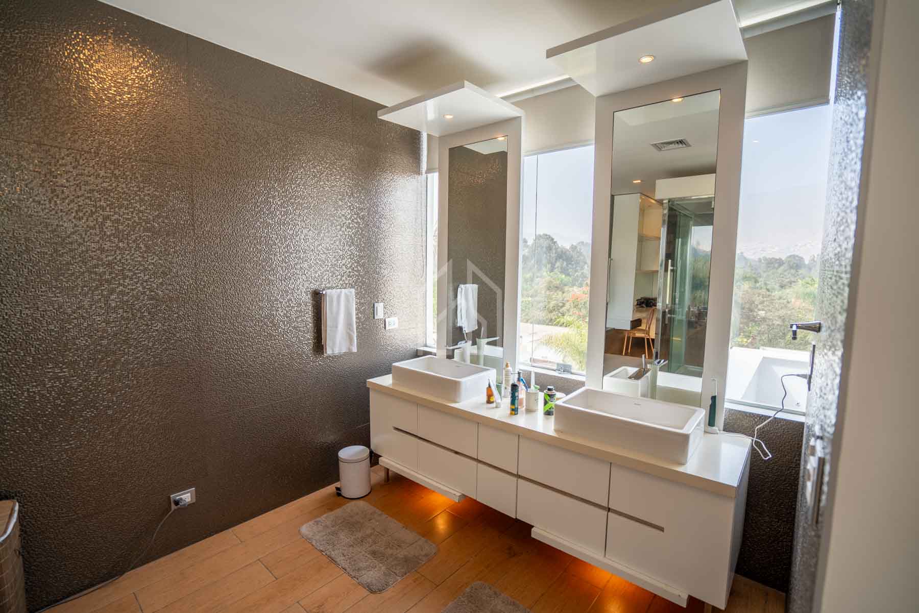 casa en venta la planicie condominio-41