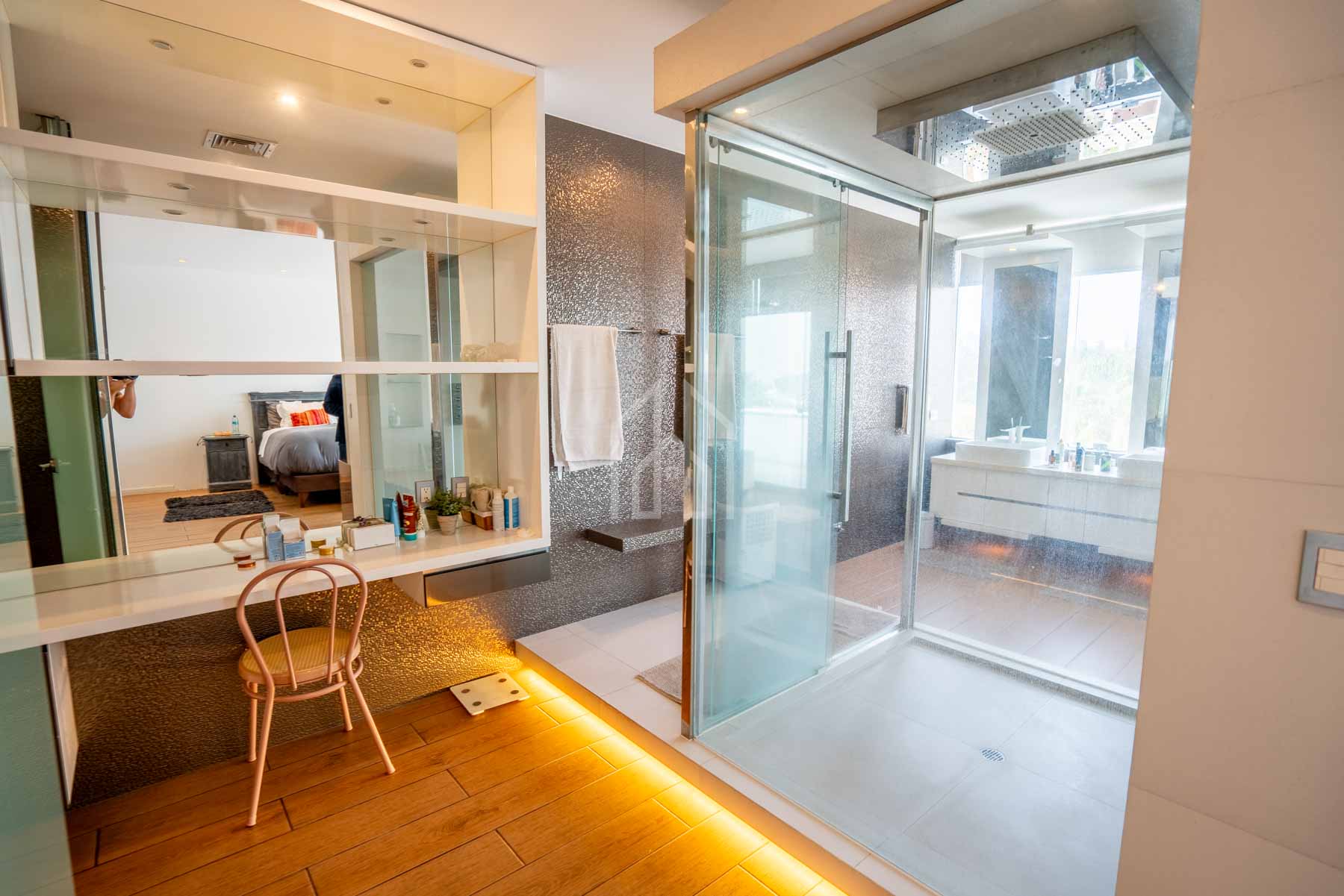 casa en venta la planicie condominio-43