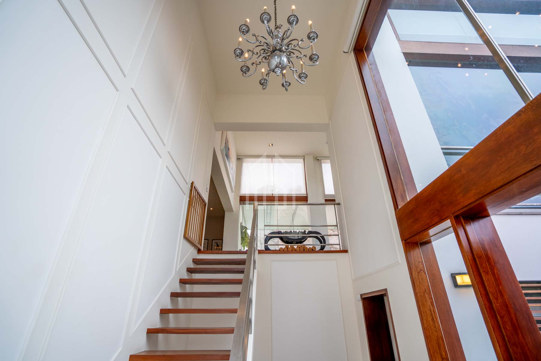 casa en venta la planicie condominio-5