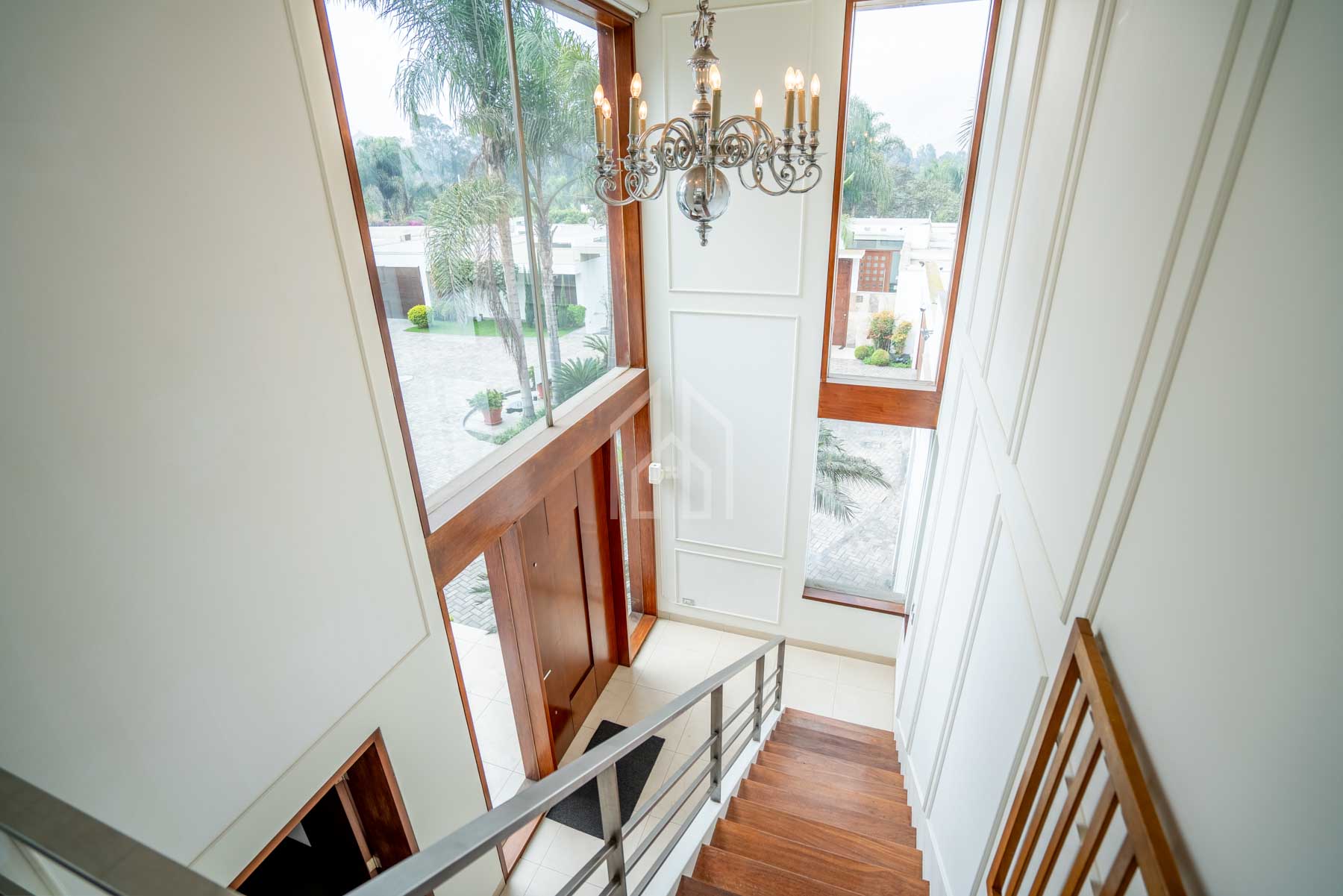 casa en venta la planicie condominio-8