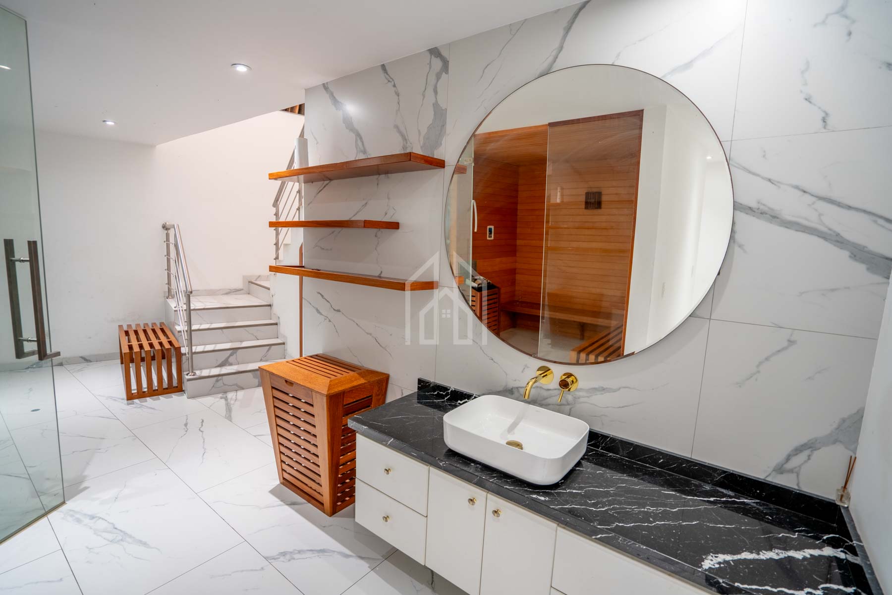 gran casa en venta en la planicie-32