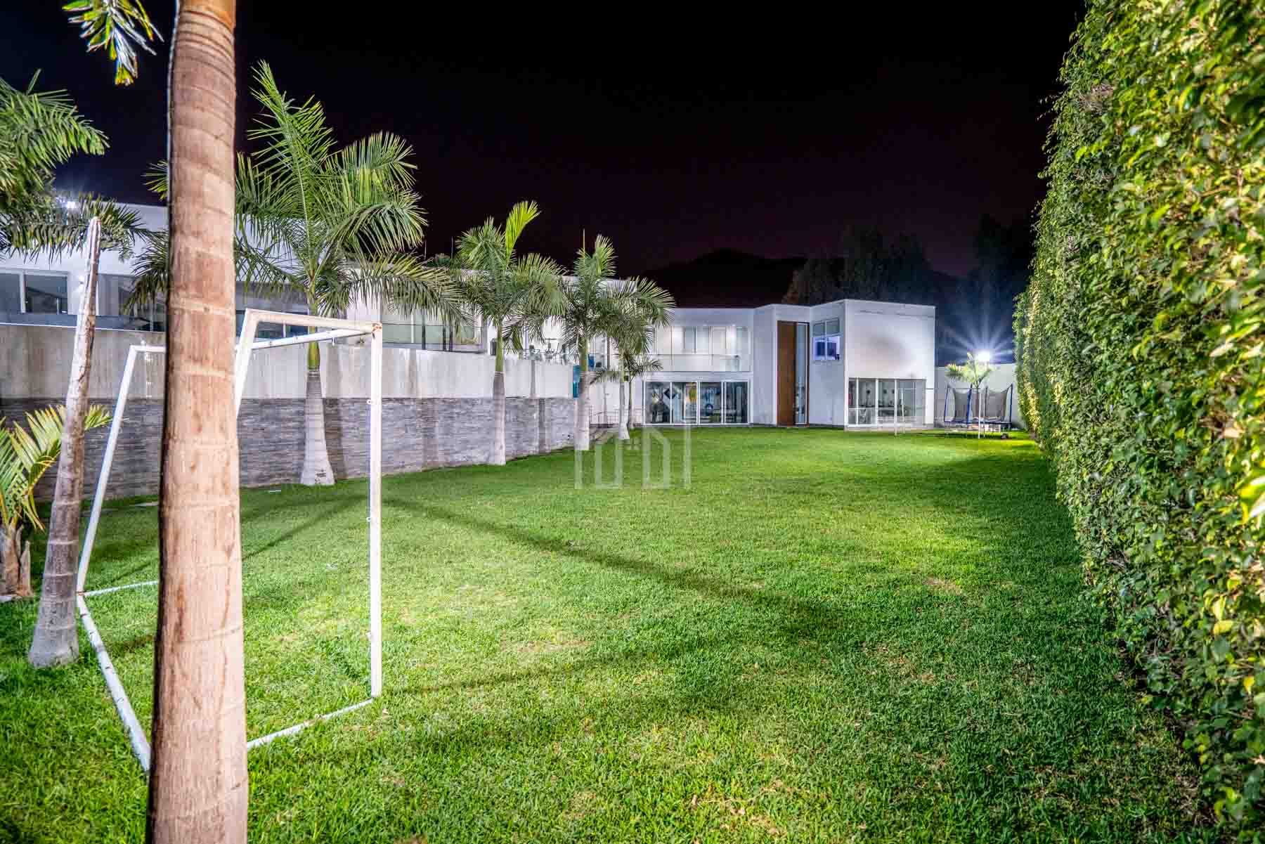 gran casa en venta en la planicie-43