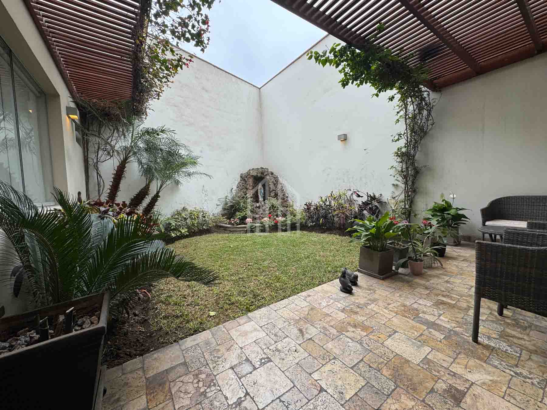 Casa en Venta en Surco Aliaga-7
