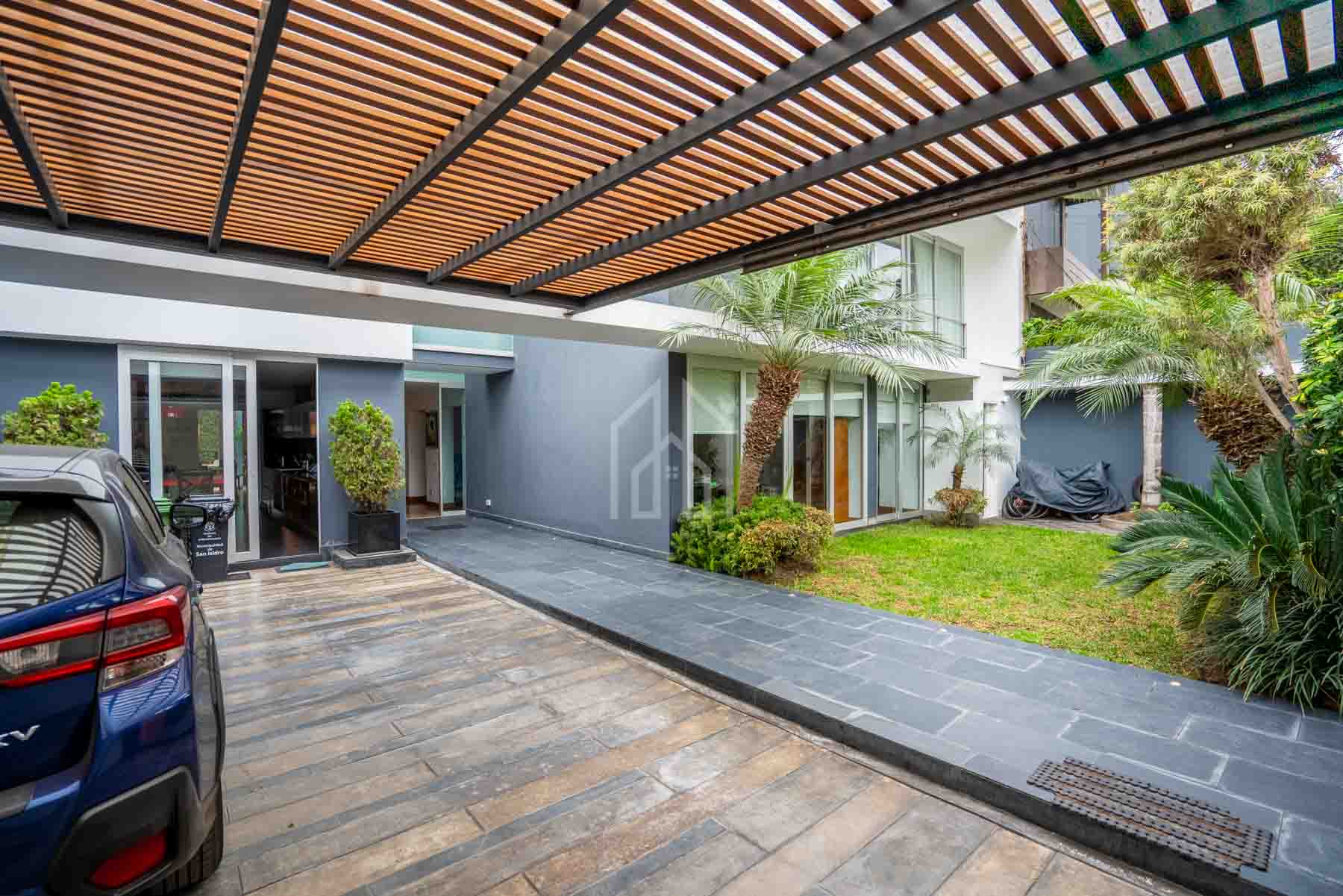 casa en venta en san isidro frente parque acosta-21