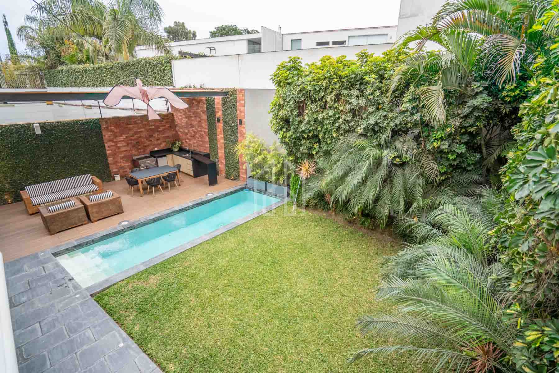 casa en venta en san isidro frente parque acosta-42