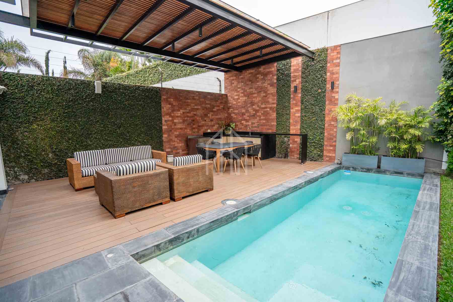 casa en venta en san isidro frente parque acosta-5