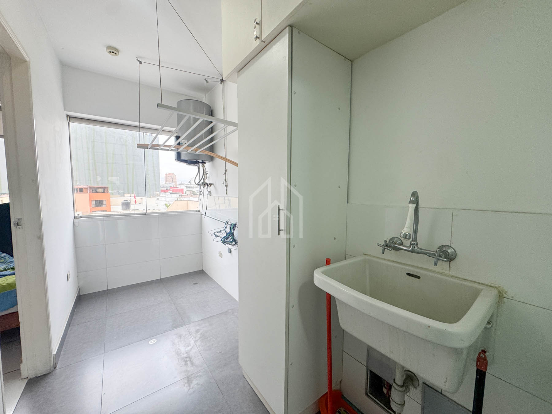 departamento en venta malecon de la reserva-17